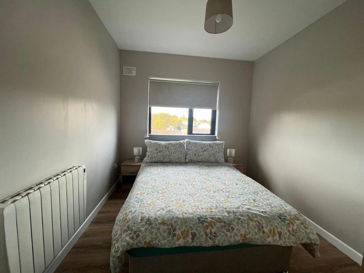 Top Of The Town No.5 Cootehill Екстер'єр фото